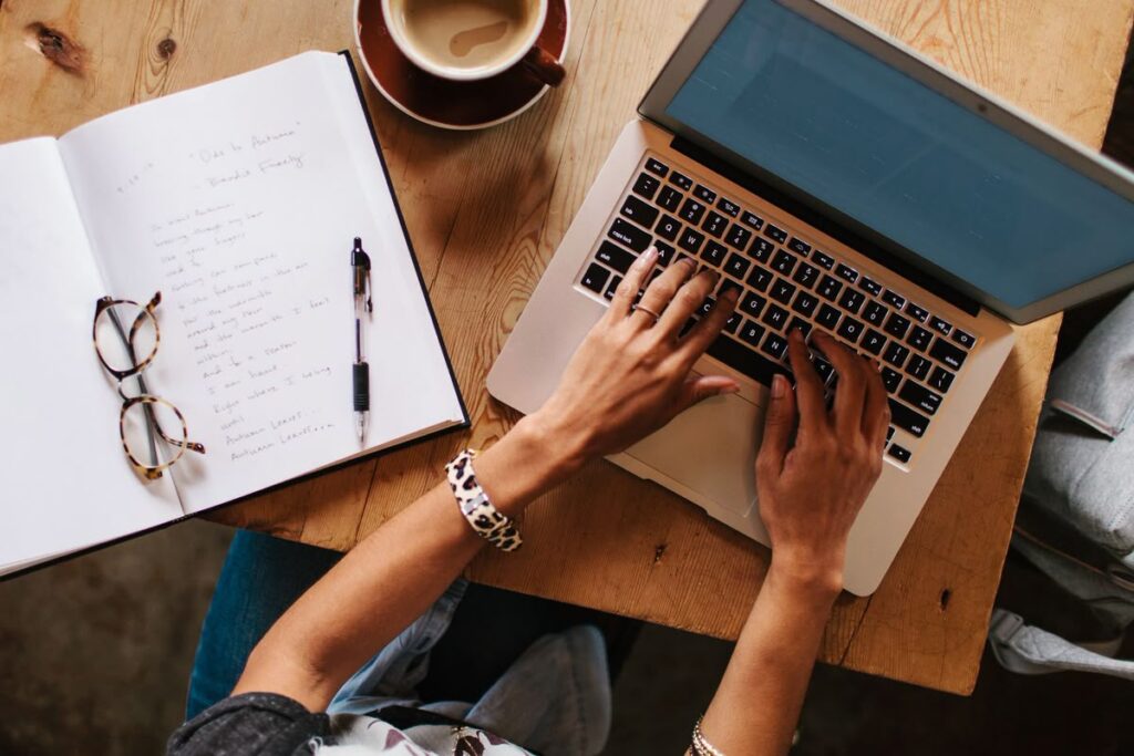 How to Start Freelancing: A Practical Guide to Building Your Independent Career